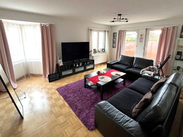 4 Zimmer, 80 m², 1. Stock