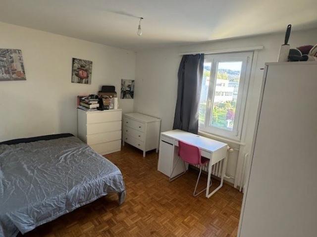 4 Zimmer, 80 m², 2. Stock