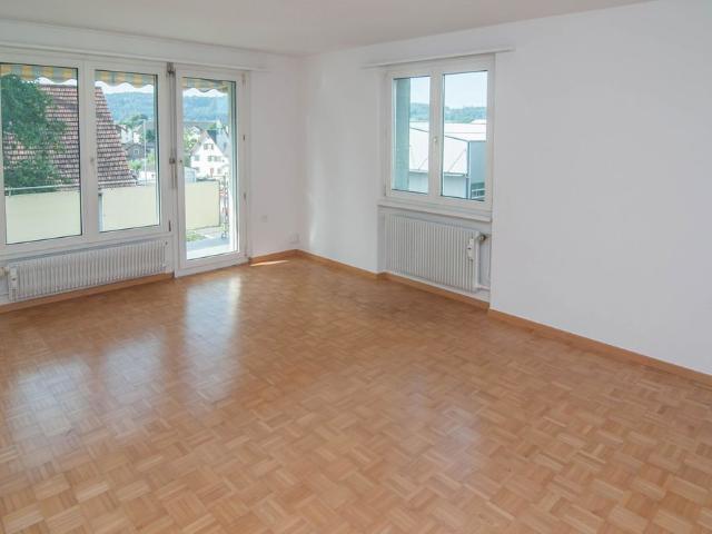 4 Zimmer, 80 m², 2. Stock