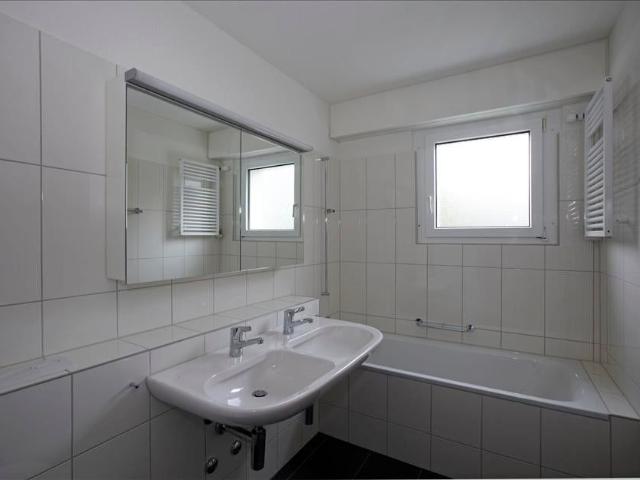 4 Zimmer, 81 m², 2. Stock
