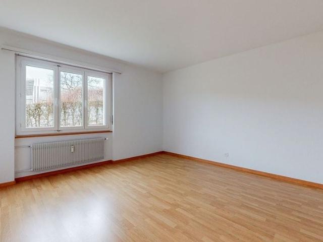4 Zimmer, 82 m², EG