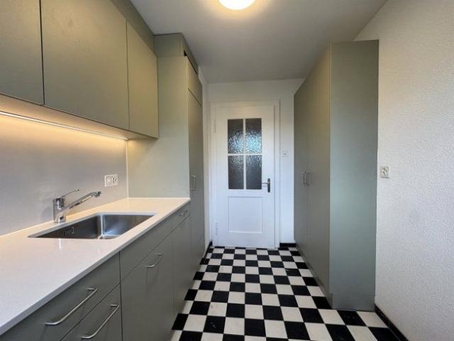 4 Zimmer, 82 m², 3. Stock