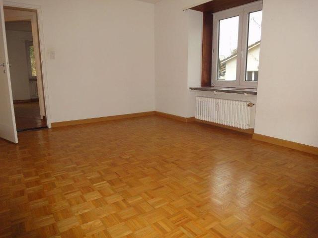 4 Zimmer, 84 m², 1. Stock