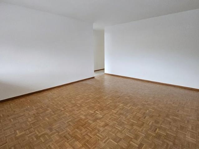 4 Zimmer, 84 m², 1. Stock