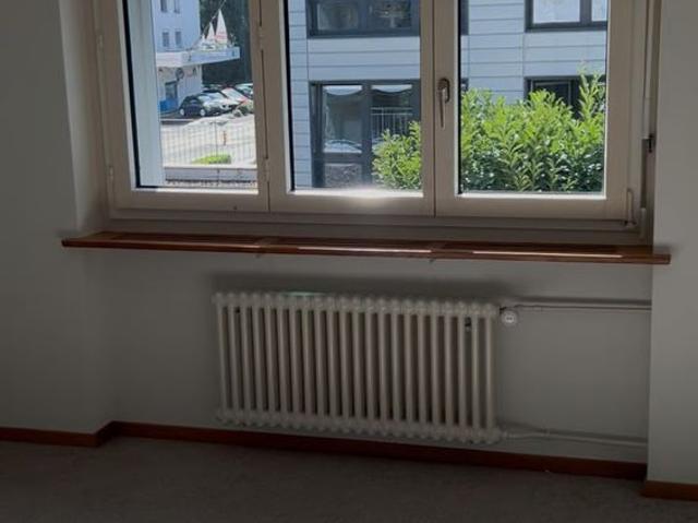 4 Zimmer, 84 m², 1. Stock