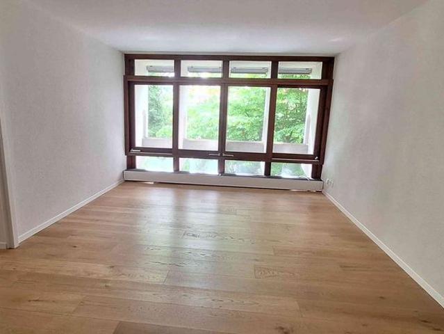 4 Zimmer, 85 m², 1. Stock
