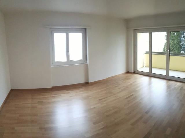 4 Zimmer, 85 m², 2. Stock