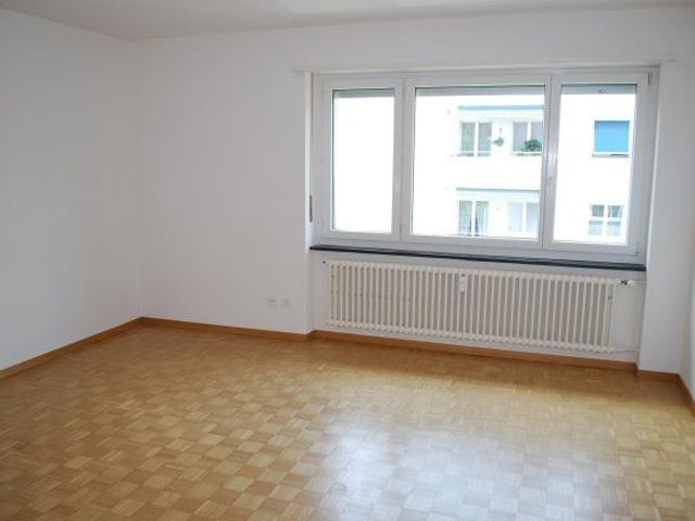 4 Zimmer, 88 m², 1. Stock