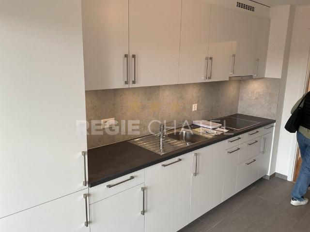 4 Zimmer, 88 m², 1. Stock