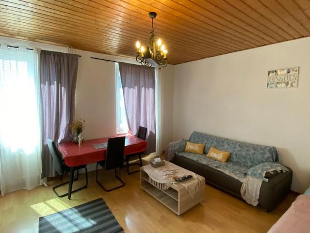 4 Zimmer, 89 m², 1. Stock