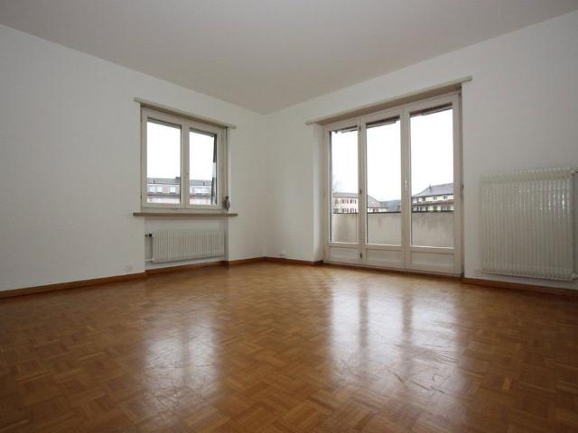 4 Zimmer, 93 m², 2. Stock