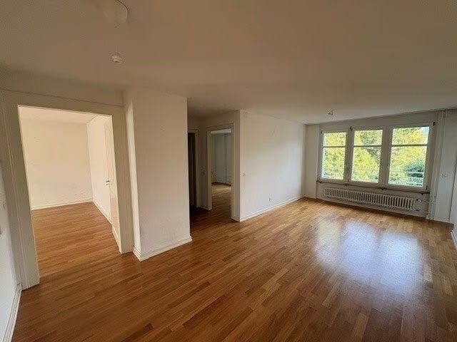 4 Zimmer, 93 m², 2. Stock