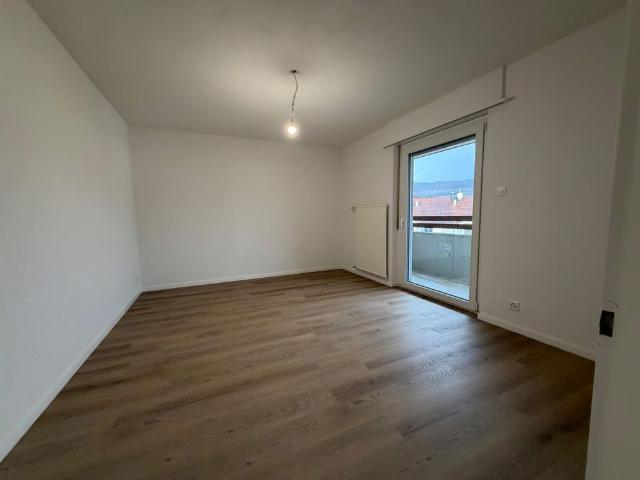 4 Zimmer, 93 m², 3. Stock