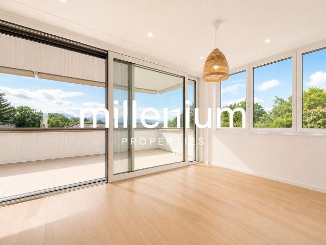 4 Zimmer, 90 m², 1. Stock