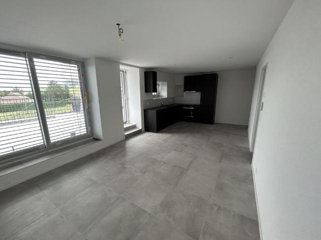 4 Zimmer, 90 m², 1. Stock