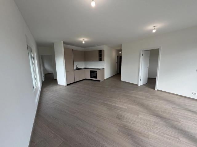4 Zimmer, 90 m², 1. Stock