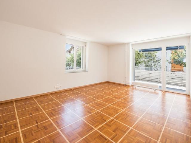 4 Zimmer, 90 m², 1. Stock