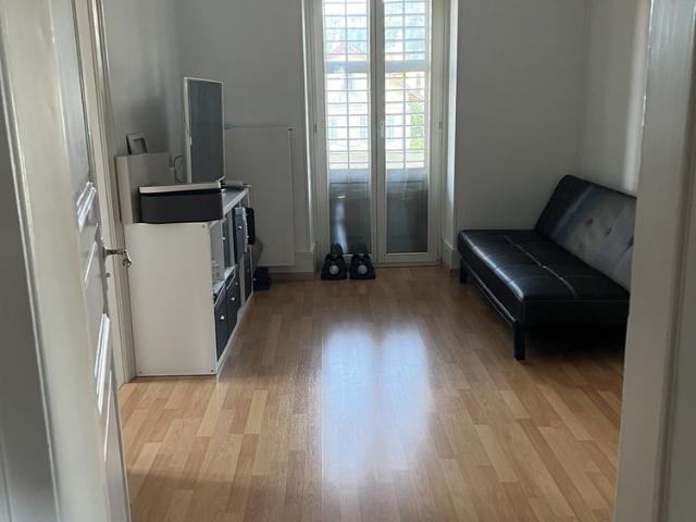 4 Zimmer, 90 m², 2. Stock