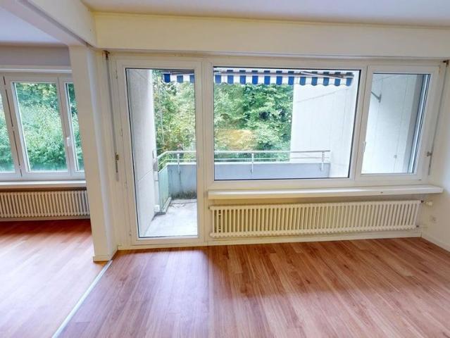 4 Zimmer, 90 m², 2. Stock
