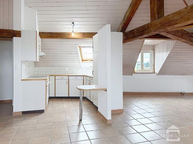 4 Zimmer, 90 m², 4. Stock
