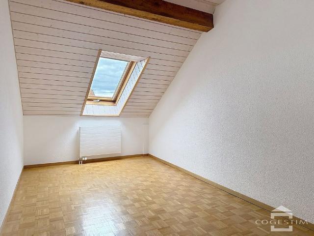 4 Zimmer, 90 m², 4. Stock