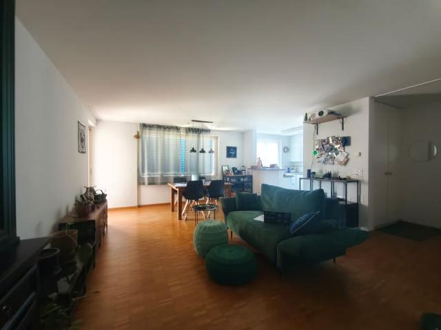 4 Zimmer, 91 m², 1. Stock