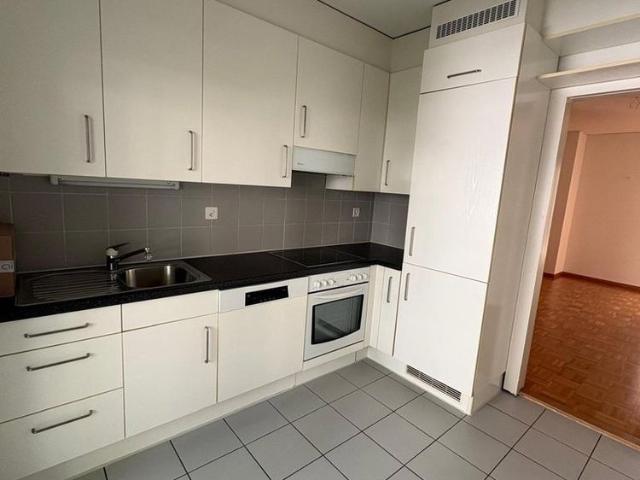 4 Zimmer, 97 m², 2. Stock