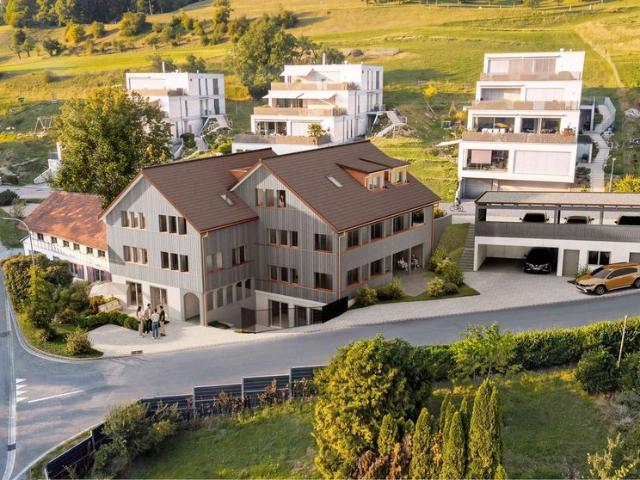 4 Zimmer, 94 m², 1. Stock