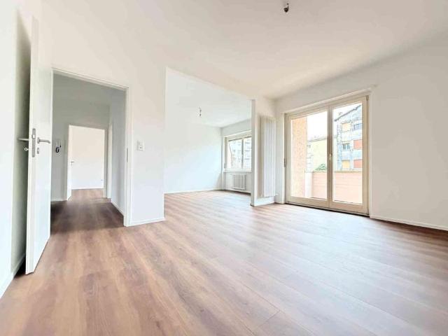 4 Zimmer, 95 m², 1. Stock