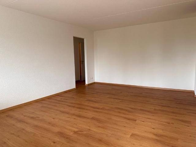 4 Zimmer, 95 m², 1. Stock