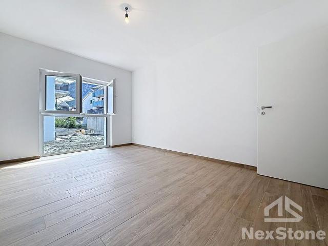 4 Zimmer, 98 m², EG