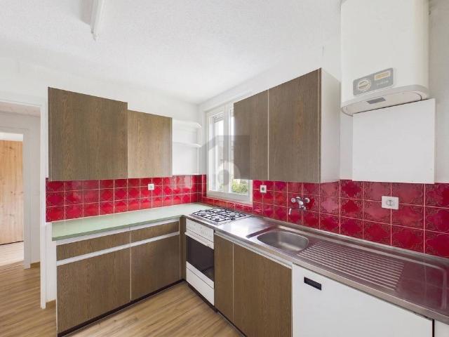 4 Zimmer, 100 m², 2. Stock