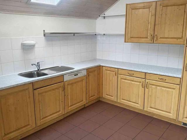 4 Zimmer, 100 m², 2. Stock