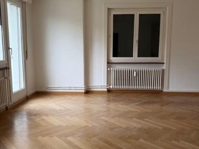 4 Zimmer, 100 m², 2. Stock