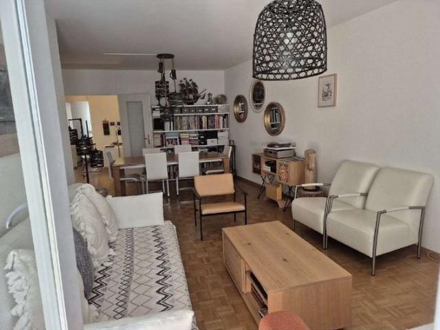4 Zimmer, 102 m², 2. Stock