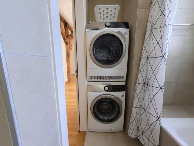 4 Zimmer, 103 m², 6. Stock