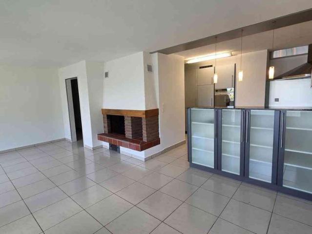 4 Zimmer, 103 m², 1. Stock