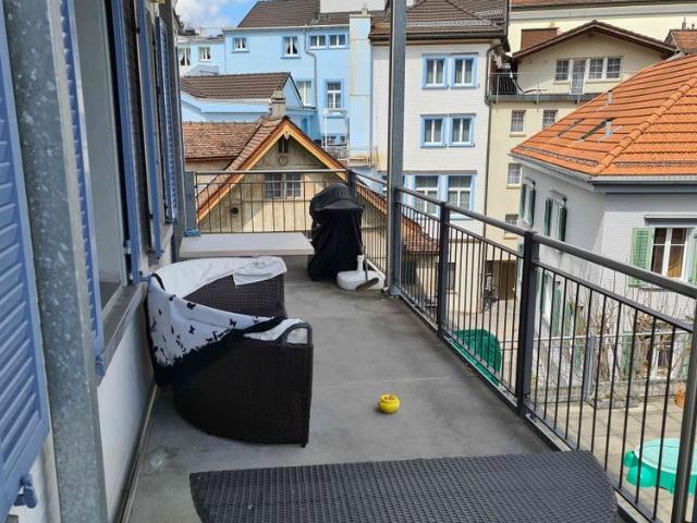 4 Zimmer, 108 m², 2. Stock