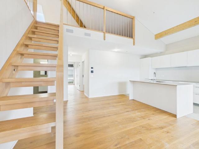 4 Zimmer, 110 m², 1. Stock