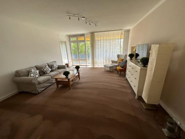 4 Zimmer, 110 m², 2. Stock