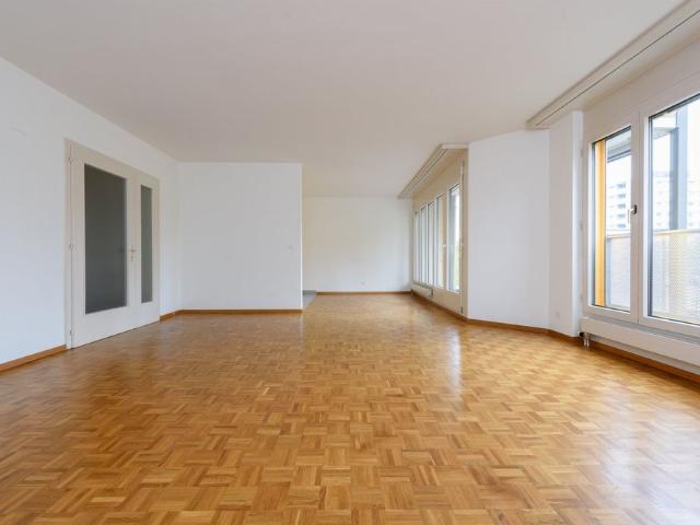 4 Zimmer, 114 m², 1. Stock