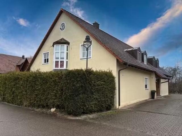 4 Zimmer 114 m² 303.000 € Kaufpreis Wohnungen in Muhr