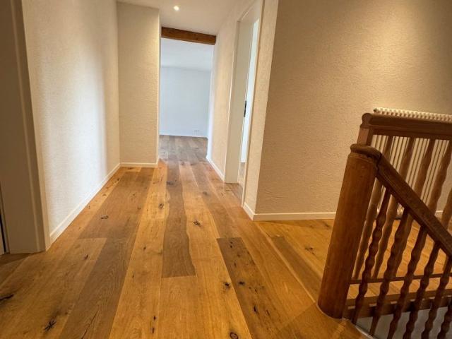 4 Zimmer, 120 m², 1. Stock
