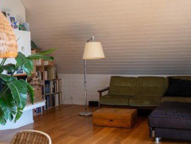 4 Zimmer, 120 m², 2. Stock