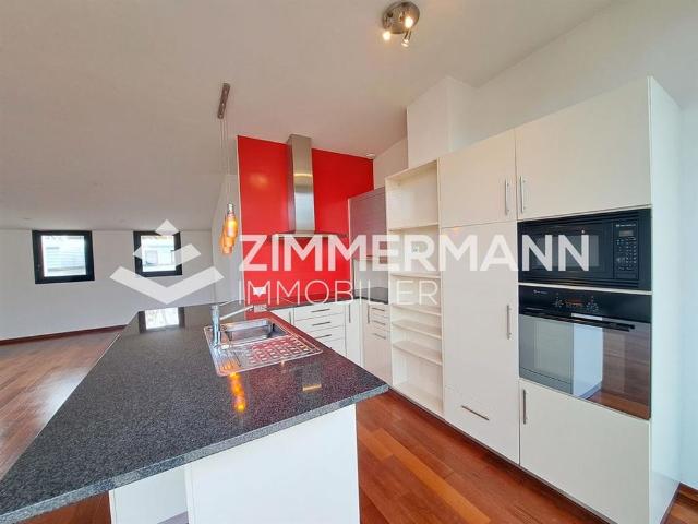 4 Zimmer, 124 m², 1. Stock