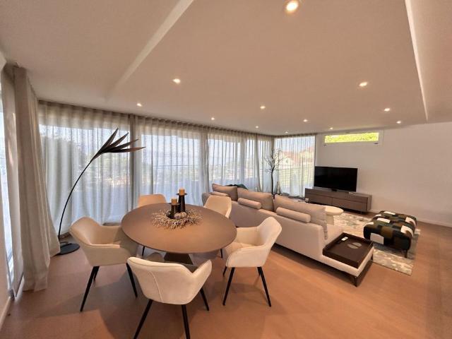4 Zimmer, 138 m², EG