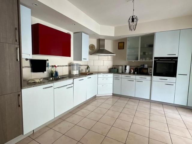 4 Zimmer, 140 m²