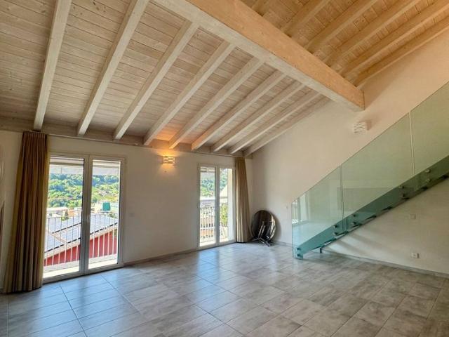 4 Zimmer, 176 m²