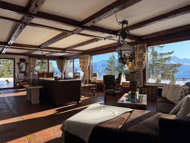 4 Zimmer, 250 m², EG