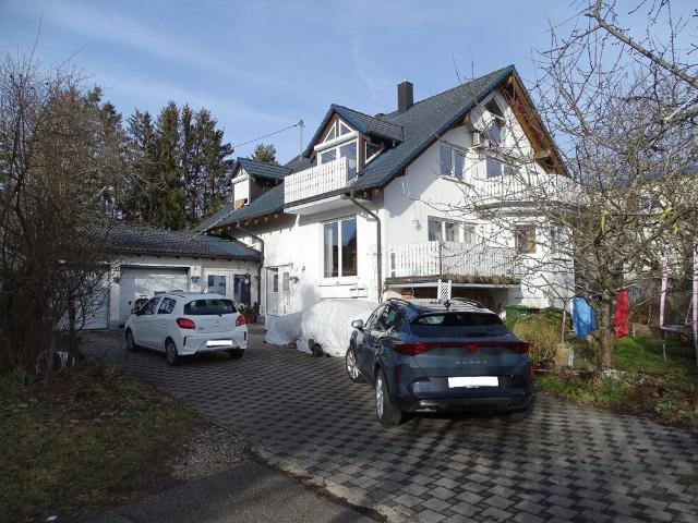 4 Zimmer Wohnung mit Balkon und Garage in Bad Dürrheim Oberbaldingen sofort frei!